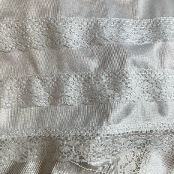 PATRICIA LINGERIE White Satin Lace Trimmed Slip Skirt Size M - Picture 4 of 9
